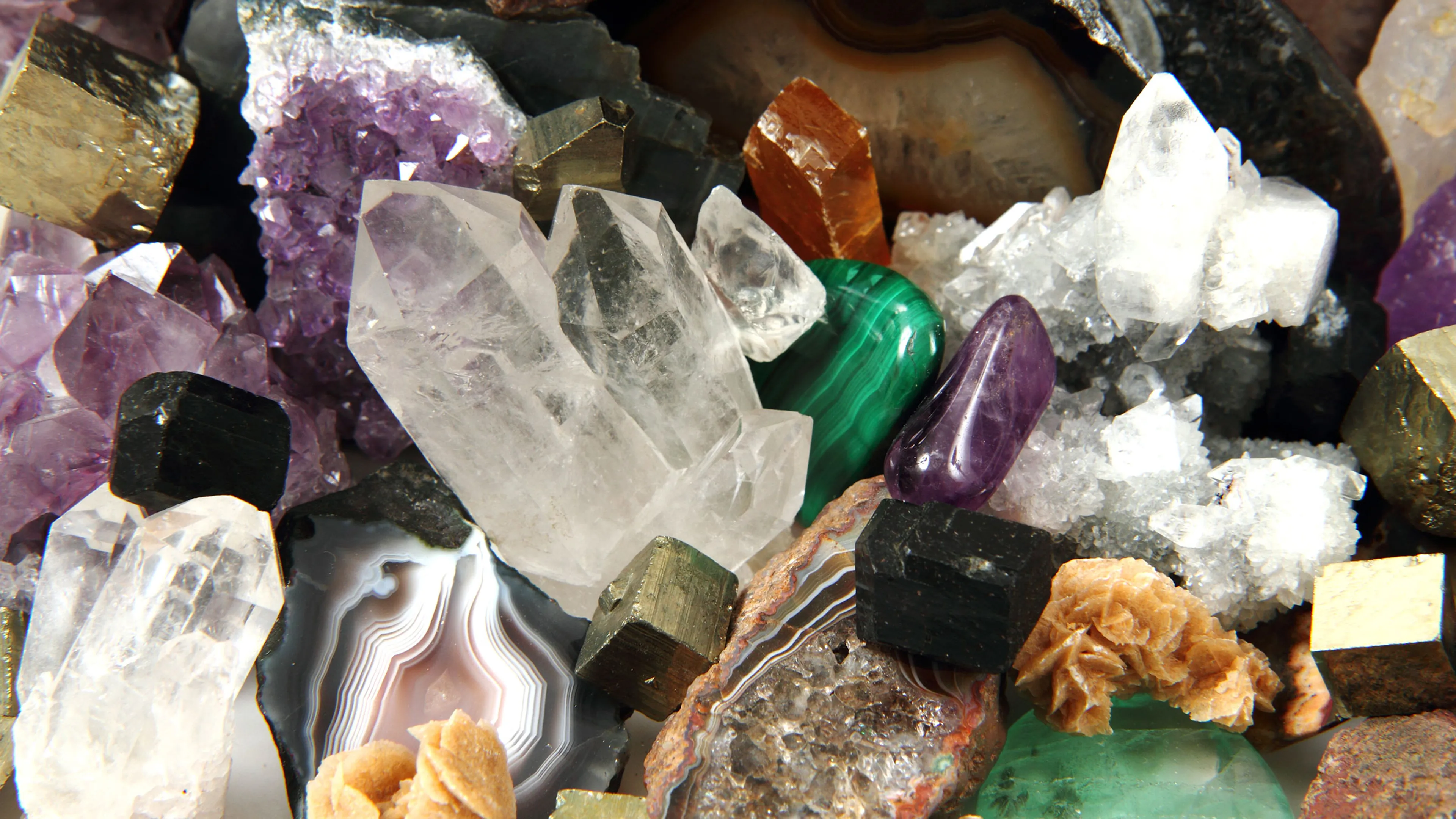 El maravilloso mundo de los minerales El maravilloso mundo de los minerales