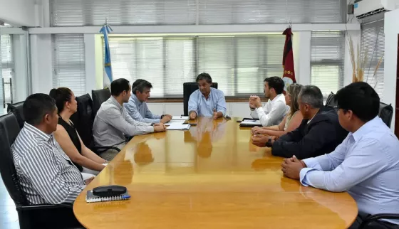 105677-el-gobierno-articula-acciones-operativas-con-el-sector-minero-para-la-logistica-en-la-puna