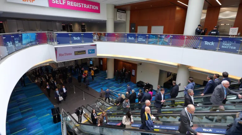 f208ec7ee9fc5133fdc457327fae33d3_L