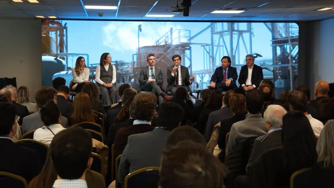 22739-los-gobernadores-saenz-sadir-y-jalil-de-la-mesa-del-litio-impulsan-una-agenda-estrategica-para-convertir-al-recurso-en-crecimiento-local