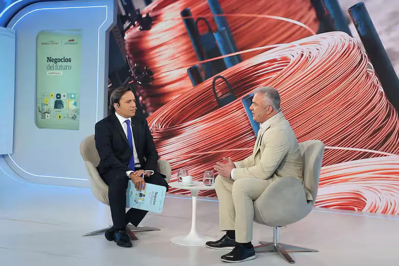 jose-del-rio-la-nacion-y-michael-meding-mcewen-W6UOGODK2RB53KRJDJ2M3A453Q