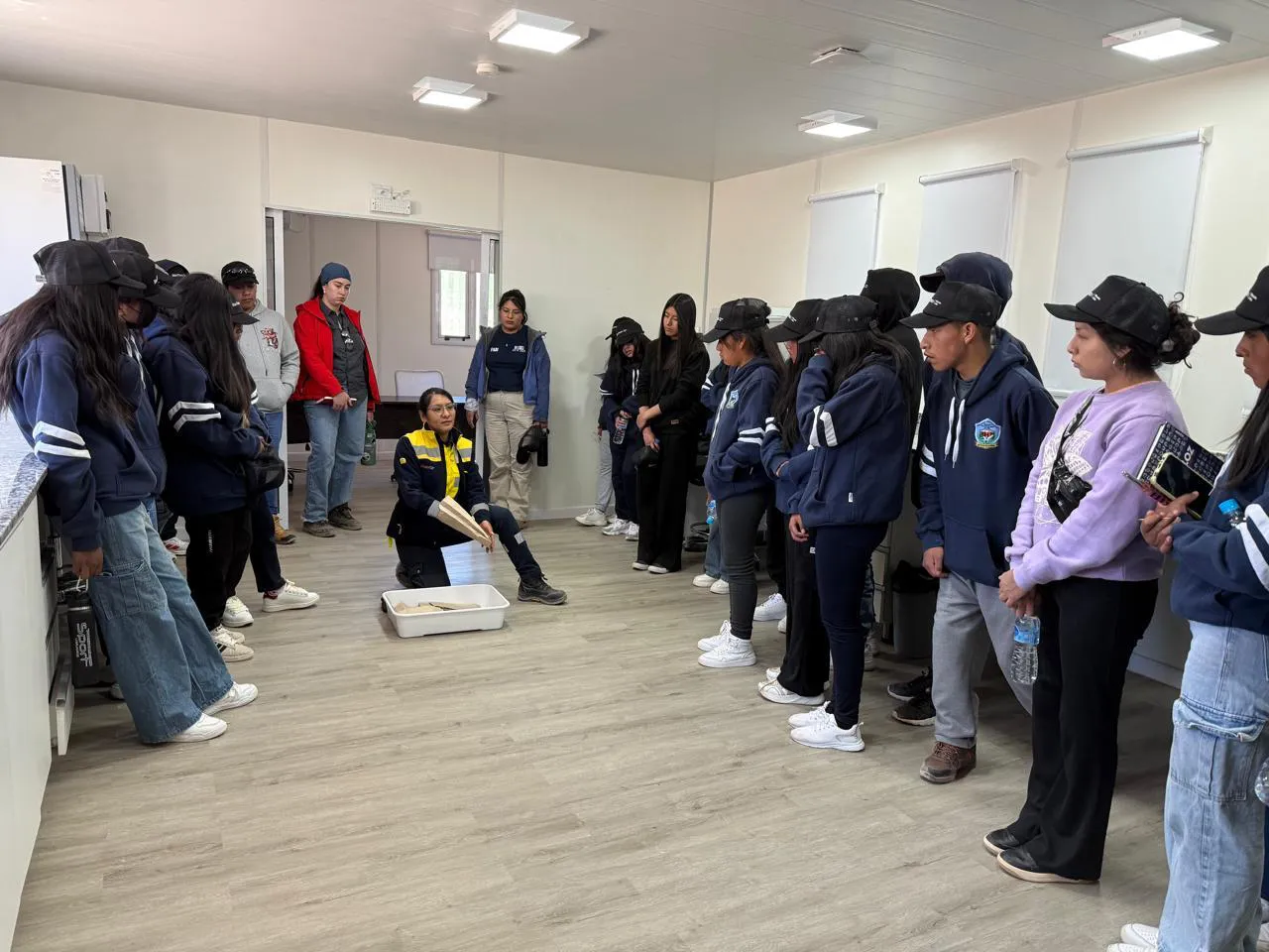 Imagen-de-WhatsApp-2025-11-25-a-las-10.24.35_e95dc9cb