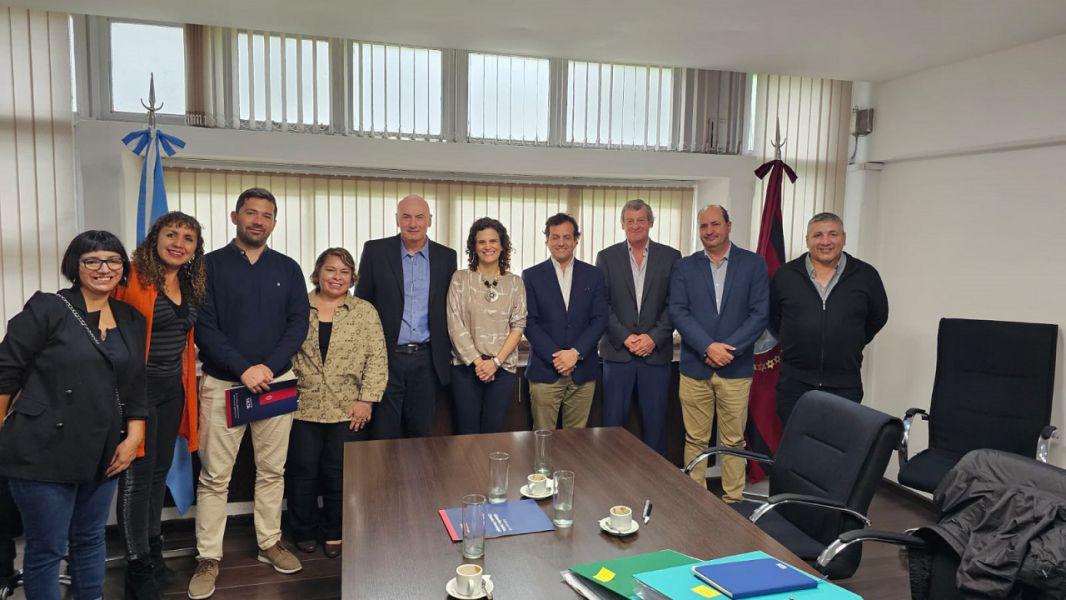 educacion-y-empresas-mineras-acordaron-el-plan-de-trabajo-2024