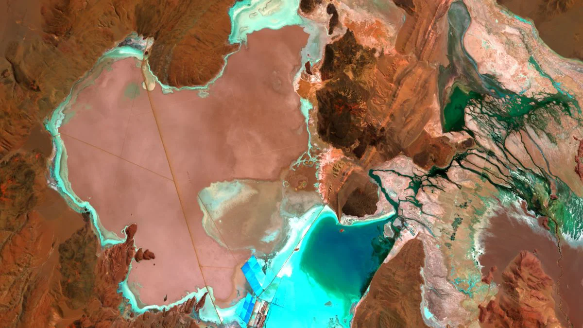 salar_del_hombre_muerto_argentina_-_landsat_8_oli_-_15_de_septiembre_de_2014_-_infrarrojoswir