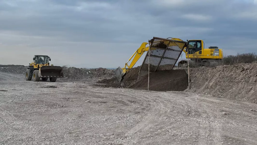 103342-continuan-los-trabajos-de-construccion-del-bypass-vial-de-campo-quijano