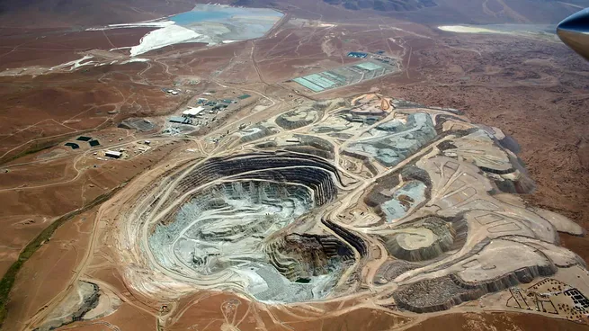 mina-cobre-collahuasi-chile-glencore-mineria
