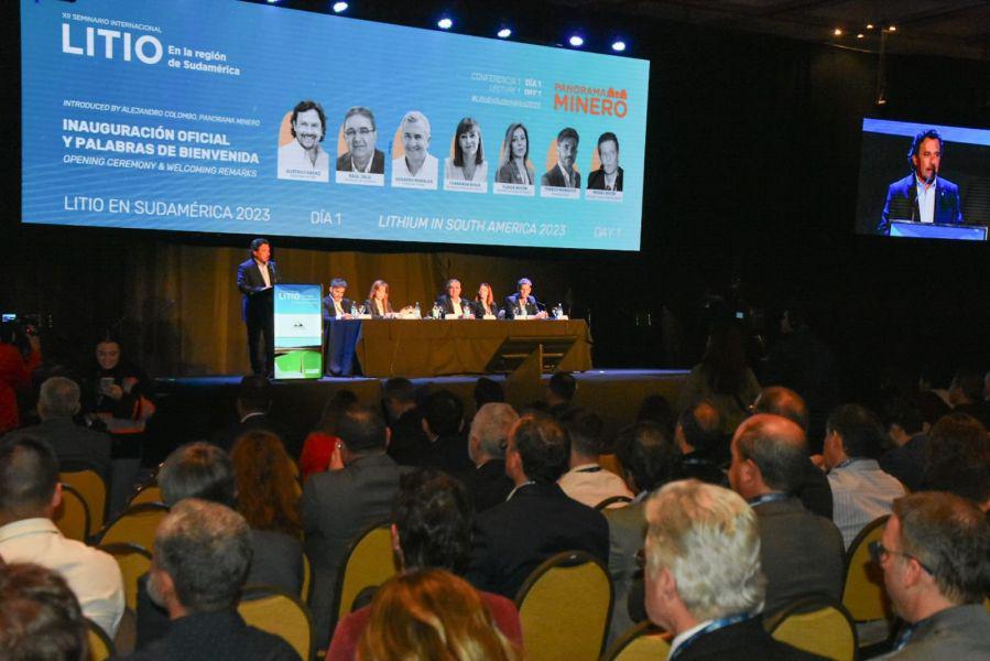 saenz-estamos-comprometidos-con-el-desarrollo-del-litio-como-motor-del-progreso-del-pais