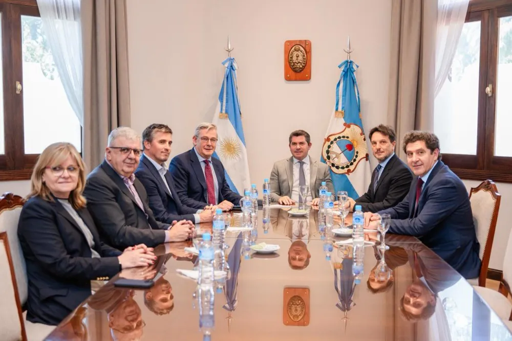 fe285dca63576d7ba7636e70e7b7508b_XL