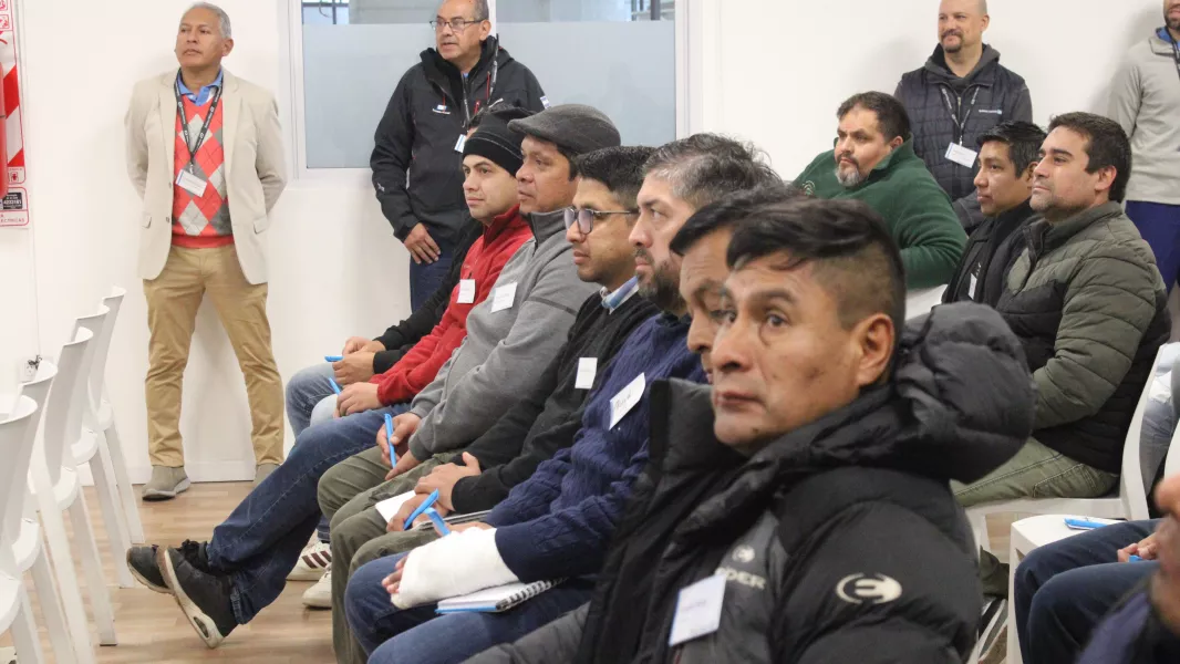 20011-la-secretaria-de-mineria-participo-en-un-seminario-tecnico-sobre-calibraciones-20260521171133
