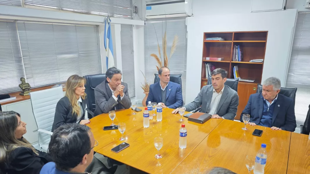 108213-el-gobierno-monitorea-el-abastecimiento-de-gas-y-coordina-acciones-con-los-sectores-productivos-20260602111649