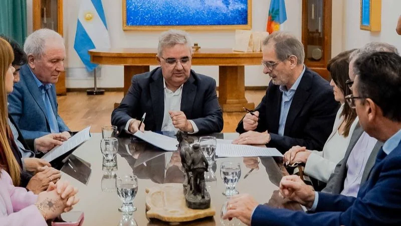 f800x450-327816_379262_5050