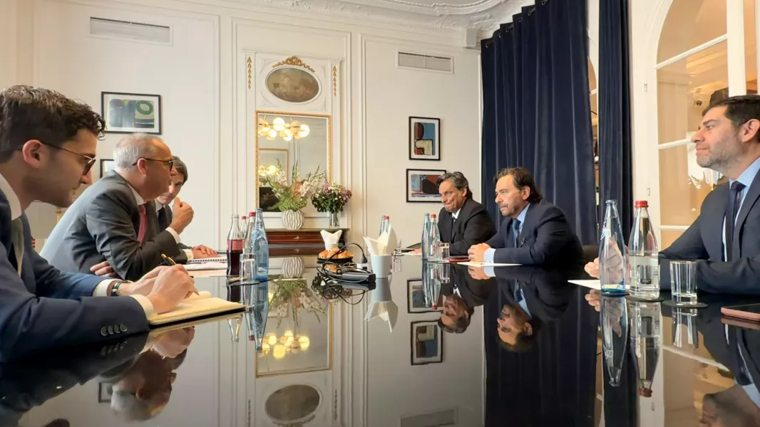 25171-saenz-se-reunio-con-directivos-de-la-multinacional-rio-tinto-lithium
